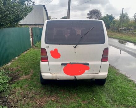 Белый Мерседес Вито, объемом двигателя 2 л и пробегом 338 тыс. км за 2700 $, фото 1 на Automoto.ua