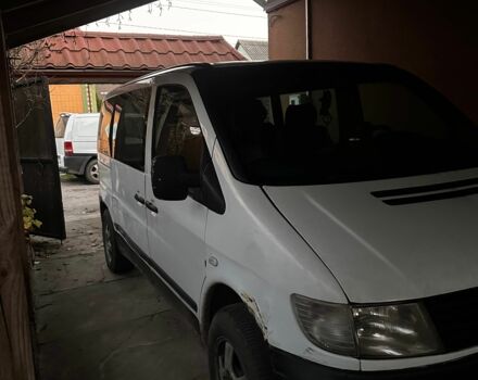 Белый Мерседес Вито, объемом двигателя 2.1 л и пробегом 500 тыс. км за 2000 $, фото 2 на Automoto.ua