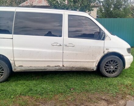 Белый Мерседес Вито, объемом двигателя 2 л и пробегом 338 тыс. км за 2700 $, фото 4 на Automoto.ua