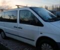 Білий Мерседес Віто, об'ємом двигуна 2 л та пробігом 440 тис. км за 3750 $, фото 1 на Automoto.ua