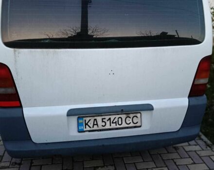 Білий Мерседес Віто, об'ємом двигуна 2 л та пробігом 440 тис. км за 3750 $, фото 2 на Automoto.ua
