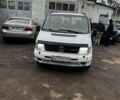 Білий Мерседес Віто, об'ємом двигуна 2.2 л та пробігом 280 тис. км за 3000 $, фото 1 на Automoto.ua