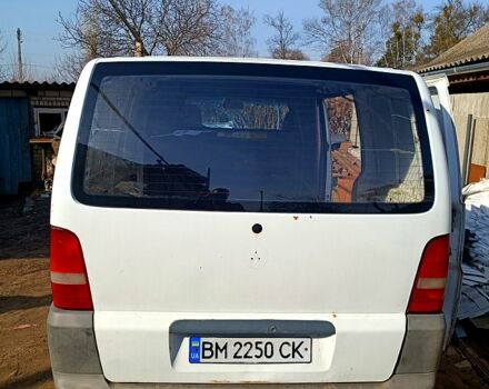 Белый Мерседес Вито, объемом двигателя 2.1 л и пробегом 333 тыс. км за 2800 $, фото 3 на Automoto.ua