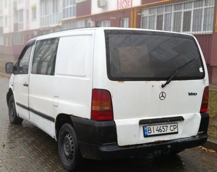 Белый Мерседес Вито, объемом двигателя 2.1 л и пробегом 450 тыс. км за 2200 $, фото 4 на Automoto.ua