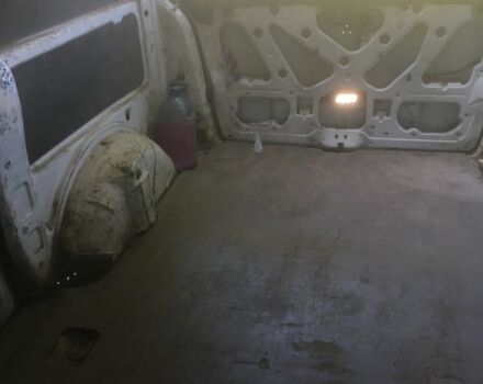 Мерседес Вито 2001 в Львове на Automoto.ua Белый Мерседес Вито, объемом двигателя 2.2 л и пробегом 3 тыс. км за 2100 $, фото 1 на Automoto.ua