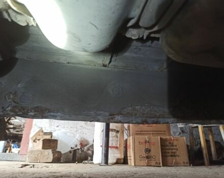 Белый Мерседес Вито, объемом двигателя 2 л и пробегом 111 тыс. км за 3000 $, фото 9 на Automoto.ua