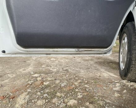 Білий Мерседес Віто, об'ємом двигуна 2.1 л та пробігом 380 тис. км за 5300 $, фото 6 на Automoto.ua