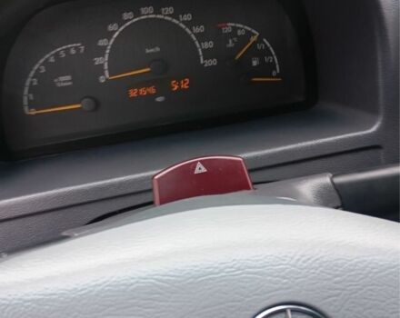 Білий Мерседес Віто, об'ємом двигуна 2.1 л та пробігом 321 тис. км за 5000 $, фото 4 на Automoto.ua