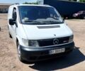 Білий Мерседес Віто, об'ємом двигуна 2.2 л та пробігом 524 тис. км за 3200 $, фото 1 на Automoto.ua