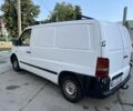 Белый Мерседес Вито, объемом двигателя 2.1 л и пробегом 575 тыс. км за 4600 $, фото 3 на Automoto.ua