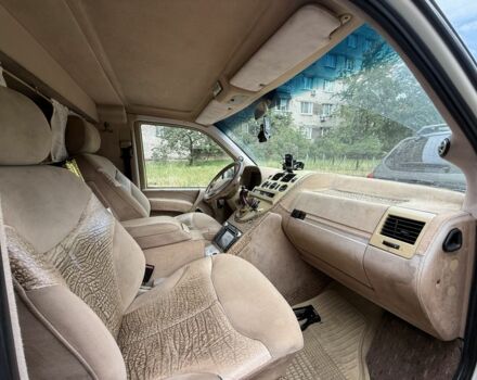 Белый Мерседес Вито, объемом двигателя 2.2 л и пробегом 370 тыс. км за 5000 $, фото 8 на Automoto.ua