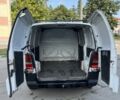 Белый Мерседес Вито, объемом двигателя 2.1 л и пробегом 575 тыс. км за 4600 $, фото 5 на Automoto.ua
