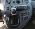 Белый Мерседес Вито, объемом двигателя 2.1 л и пробегом 436 тыс. км за 4950 $, фото 7 на Automoto.ua