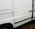Белый Мерседес Вито, объемом двигателя 2.1 л и пробегом 550 тыс. км за 2300 $, фото 4 на Automoto.ua