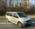 Белый Мерседес Вито, объемом двигателя 2.2 л и пробегом 42 тыс. км за 3600 $, фото 1 на Automoto.ua
