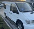Белый Мерседес Вито, объемом двигателя 2.1 л и пробегом 450 тыс. км за 2000 $, фото 2 на Automoto.ua