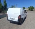 Белый Мерседес Вито, объемом двигателя 2.1 л и пробегом 300 тыс. км за 2350 $, фото 4 на Automoto.ua
