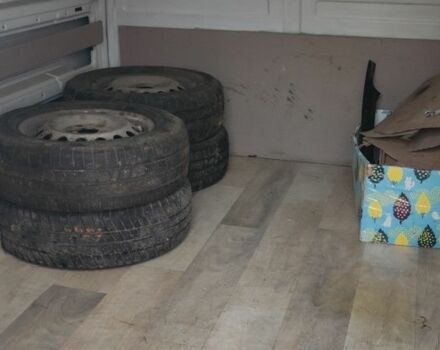 Белый Мерседес Вито, объемом двигателя 2.2 л и пробегом 301 тыс. км за 3500 $, фото 10 на Automoto.ua