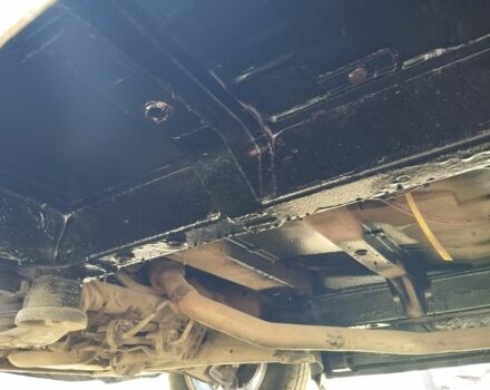 Білий Мерседес Віто, об'ємом двигуна 0 л та пробігом 350 тис. км за 4599 $, фото 15 на Automoto.ua