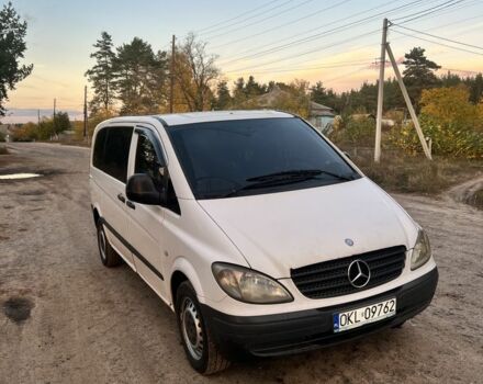 Белый Мерседес Вито, объемом двигателя 0 л и пробегом 400 тыс. км за 3900 $, фото 2 на Automoto.ua