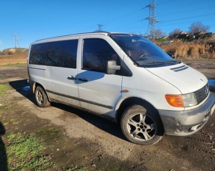 Білий Мерседес Віто, об'ємом двигуна 2 л та пробігом 300 тис. км за 1894 $, фото 4 на Automoto.ua