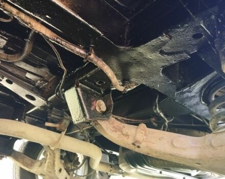 Білий Мерседес Віто, об'ємом двигуна 0 л та пробігом 350 тис. км за 4599 $, фото 7 на Automoto.ua