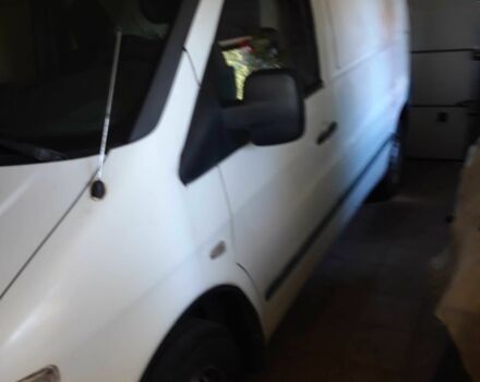 Мерседес Вито 2003 в Обухове на Automoto.ua Белый Мерседес Вито, объемом двигателя 2.2 л и пробегом 314 тыс. км за 3901 $, фото 2 на Automoto.ua