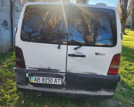 Білий Мерседес Віто, об'ємом двигуна 2 л та пробігом 300 тис. км за 1894 $, фото 1 на Automoto.ua