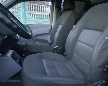 Білий Мерседес Віто, об'ємом двигуна 2.2 л та пробігом 3 тис. км за 4300 $, фото 3 на Automoto.ua