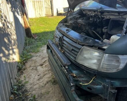 Белый Мерседес Вито, объемом двигателя 2.1 л и пробегом 3 тыс. км за 1500 $, фото 4 на Automoto.ua