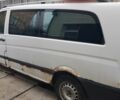Белый Мерседес Вито, объемом двигателя 2.2 л и пробегом 350 тыс. км за 6000 $, фото 1 на Automoto.ua