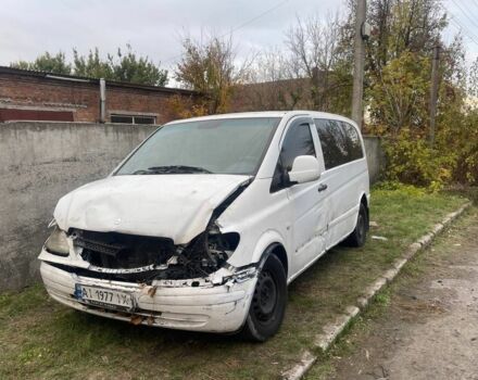 Мерседес Віто 2004 у Золотоноше на Automoto.ua Білий Мерседес Віто, об'ємом двигуна 2.1 л та пробігом 195 тис. км за 1650 $, фото 1 на Automoto.ua
