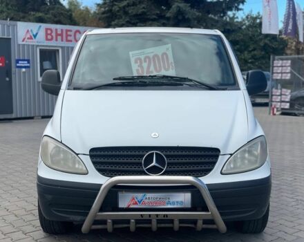 Белый Мерседес Вито, объемом двигателя 2.2 л и пробегом 435 тыс. км за 7400 $, фото 1 на Automoto.ua