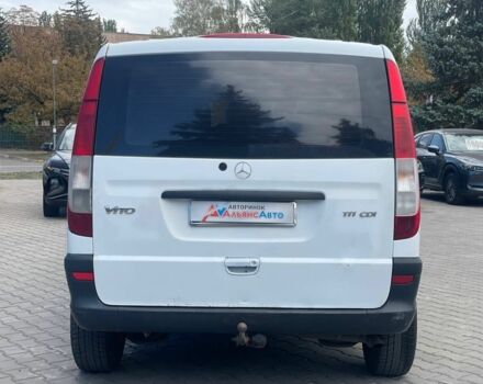 Белый Мерседес Вито, объемом двигателя 2.2 л и пробегом 435 тыс. км за 7400 $, фото 5 на Automoto.ua