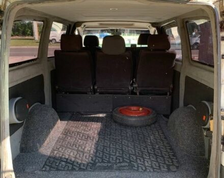 Белый Мерседес Вито, объемом двигателя 2.1 л и пробегом 440 тыс. км за 6200 $, фото 9 на Automoto.ua