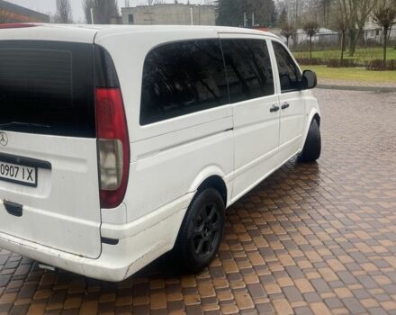 Білий Мерседес Віто, об'ємом двигуна 2.1 л та пробігом 382 тис. км за 5500 $, фото 3 на Automoto.ua