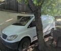 Белый Мерседес Вито, объемом двигателя 2 л и пробегом 300 тыс. км за 2232 $, фото 1 на Automoto.ua