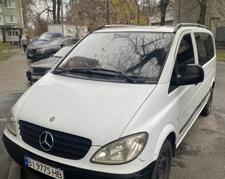 Белый Мерседес Вито, объемом двигателя 2.1 л и пробегом 323 тыс. км за 5400 $, фото 5 на Automoto.ua