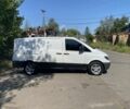 Белый Мерседес Вито, объемом двигателя 2.2 л и пробегом 635 тыс. км за 3000 $, фото 2 на Automoto.ua