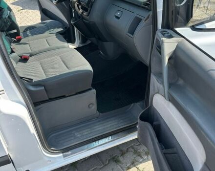 Белый Мерседес Вито, объемом двигателя 2.1 л и пробегом 380 тыс. км за 7650 $, фото 6 на Automoto.ua