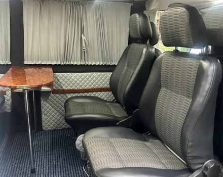 Білий Мерседес Віто, об'ємом двигуна 2.1 л та пробігом 560 тис. км за 8300 $, фото 7 на Automoto.ua