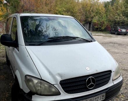 Мерседес Віто 2005 у Новоукраинке на Automoto.ua Білий Мерседес Віто, об'ємом двигуна 2.1 л та пробігом 425 тис. км за 2200 $, фото 2 на Automoto.ua