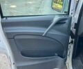 Мерседес Вито 2005 в Киеве на Automoto.ua Белый Мерседес Вито, объемом двигателя 2.2 л и пробегом 544 тыс. км за 4240 $, фото 15 на Automoto.ua