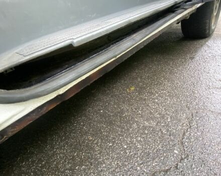 Белый Мерседес Вито, объемом двигателя 2.2 л и пробегом 466 тыс. км за 5800 $, фото 5 на Automoto.ua