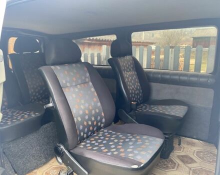 Мерседес Вито 2006 в Верховине на Automoto.ua Белый Мерседес Вито, объемом двигателя 2.1 л и пробегом 196 тыс. км за 7000 $, фото 3 на Automoto.ua