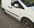Белый Мерседес Вито, объемом двигателя 2.2 л и пробегом 350 тыс. км за 6900 $, фото 1 на Automoto.ua