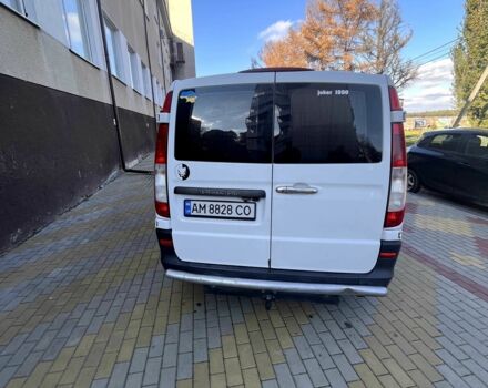 Мерседес Віто 2006 у Житомирі на Automoto.ua Білий Мерседес Віто, об'ємом двигуна 2.1 л та пробігом 266 тис. км за 7777 $, фото 7 на Automoto.ua