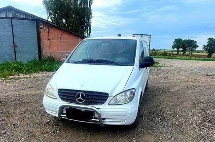 Білий Мерседес Віто, об'ємом двигуна 0 л та пробігом 225 тис. км за 1600 $, фото 6 на Automoto.ua