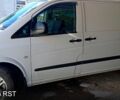 Белый Мерседес Вито, объемом двигателя 2.1 л и пробегом 395 тыс. км за 5700 $, фото 2 на Automoto.ua