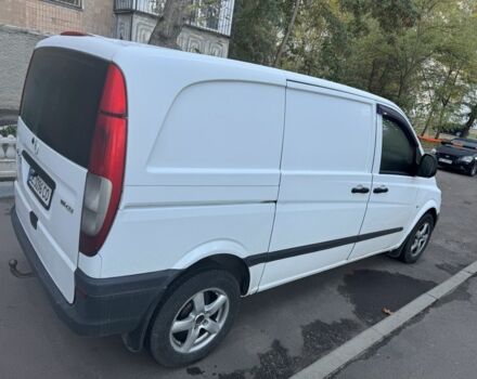 Белый Мерседес Вито, объемом двигателя 2.1 л и пробегом 542 тыс. км за 7100 $, фото 2 на Automoto.ua